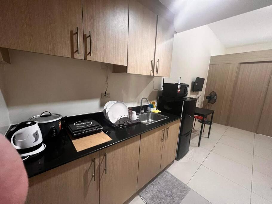 Breeze Residences - 1Br Unit With Balcony -Top Floor Manila Luaran gambar