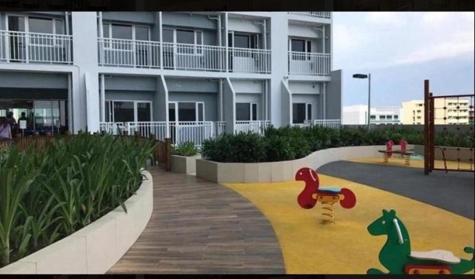 Breeze Residences - 1Br Unit With Balcony -Top Floor Manila Luaran gambar