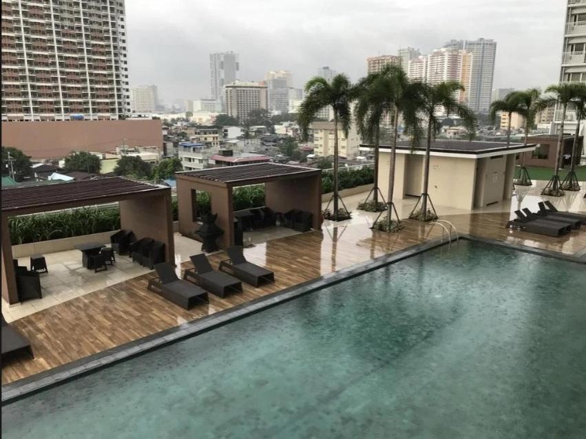 Breeze Residences - 1Br Unit With Balcony -Top Floor Manila Luaran gambar