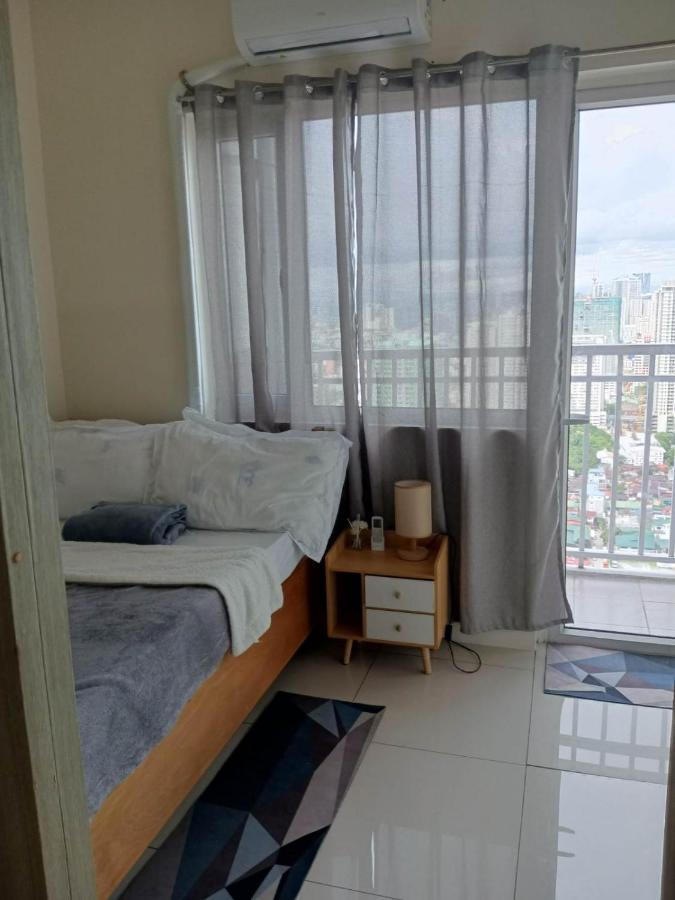 Breeze Residences - 1Br Unit With Balcony -Top Floor Manila Luaran gambar
