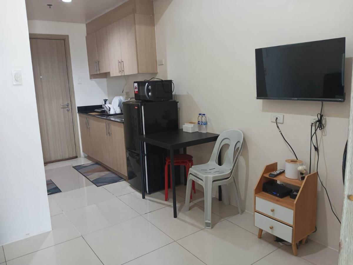 Breeze Residences - 1Br Unit With Balcony -Top Floor Manila Luaran gambar